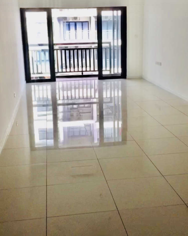 Suria Residence Corner Facing Pool Bukit Jelutong - photo 4