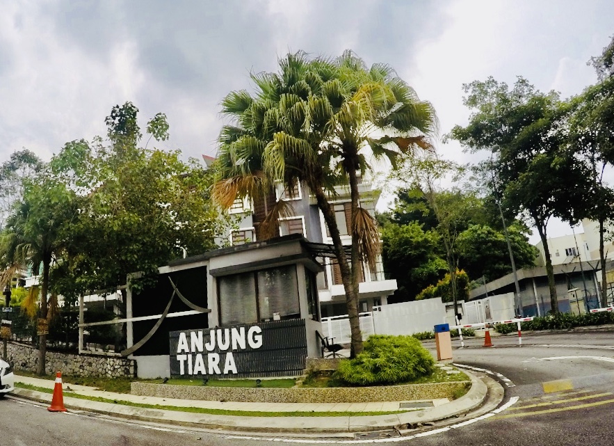 3 Storey Semi D House Anjung Tiara Segambut KL