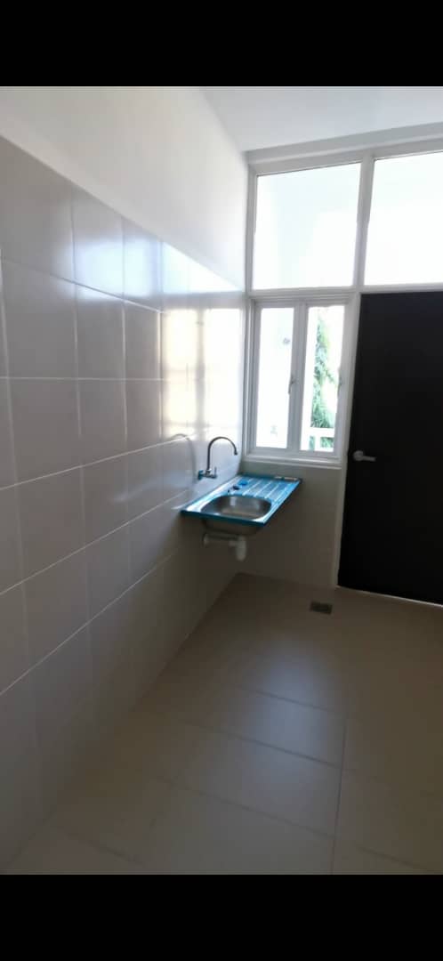 Prime Area Townhouse Upper Floor Tropicana PJ - photo 10