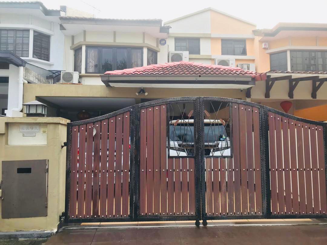 WELL MAINTAINED 2 Storey House Kota Damansara PJ