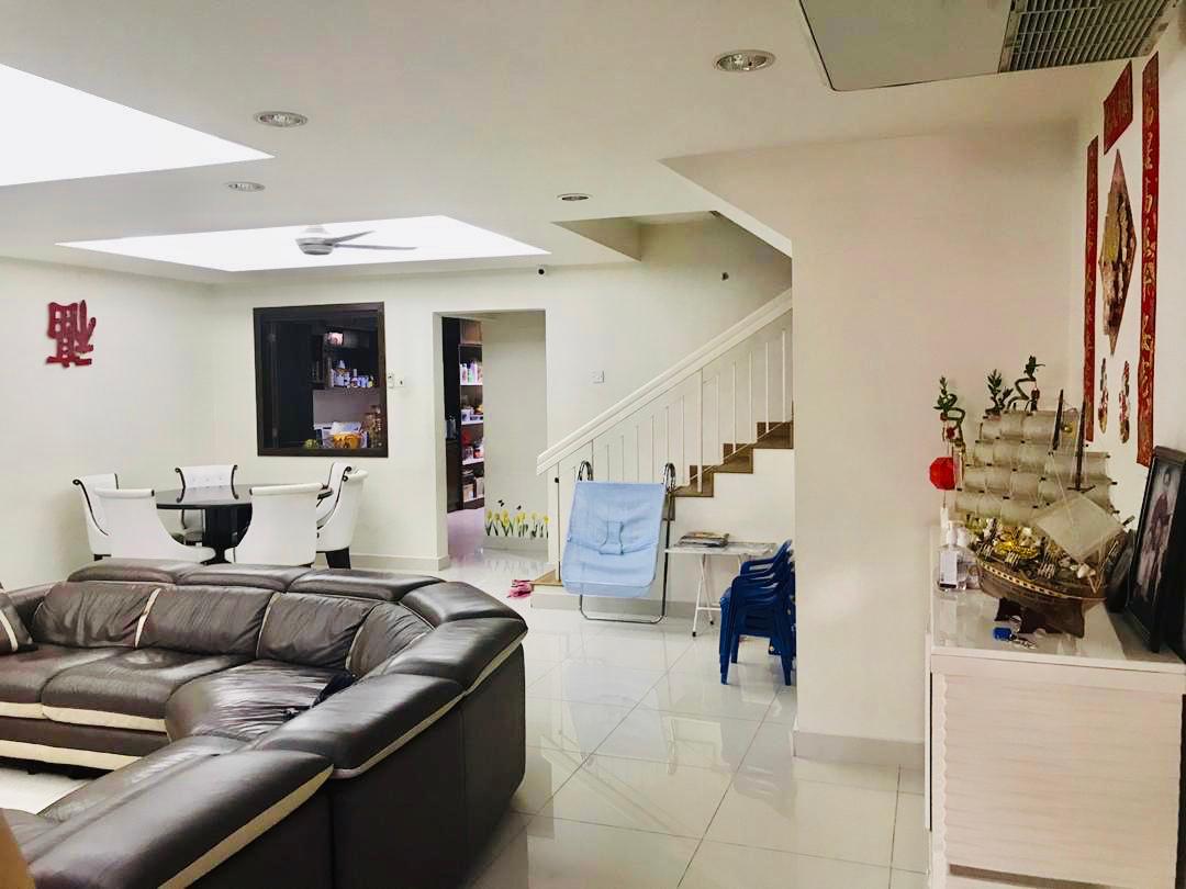WELL MAINTAINED 2 Storey House Kota Damansara PJ - photo 2