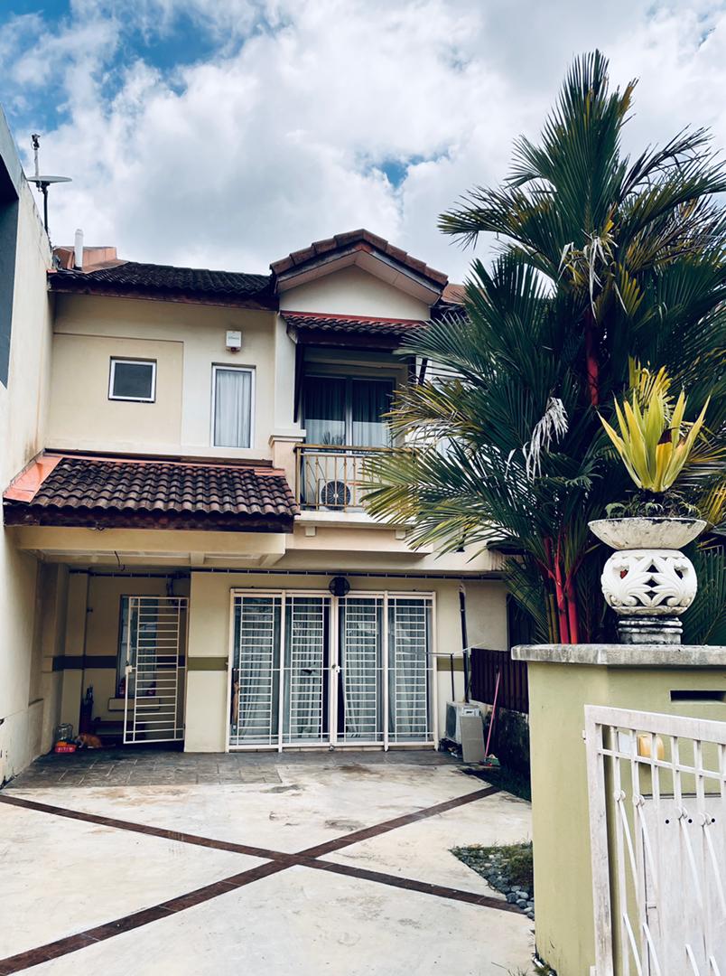 WELL MAINTAINED 2 Storey House Kota Damansara PJ - photo 4