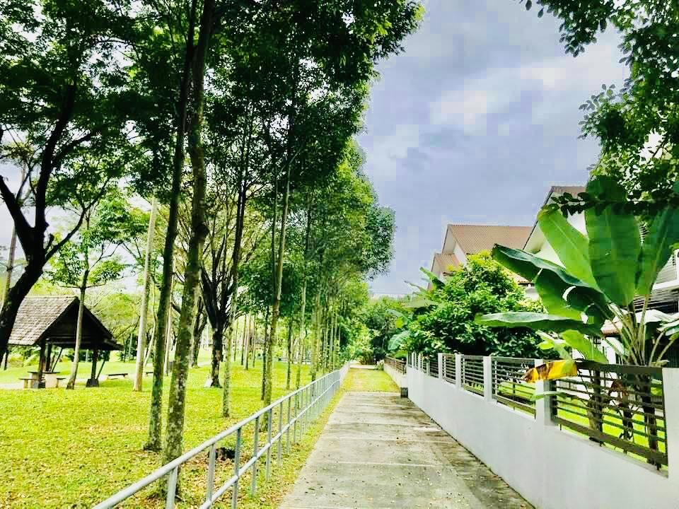CHEAPEST 2 Storey House Corner Lestaria Denai Alam - photo 2