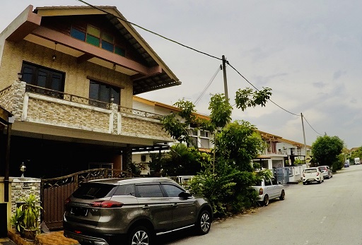 Semi D Cluster 2 Storey House Saujana Utama