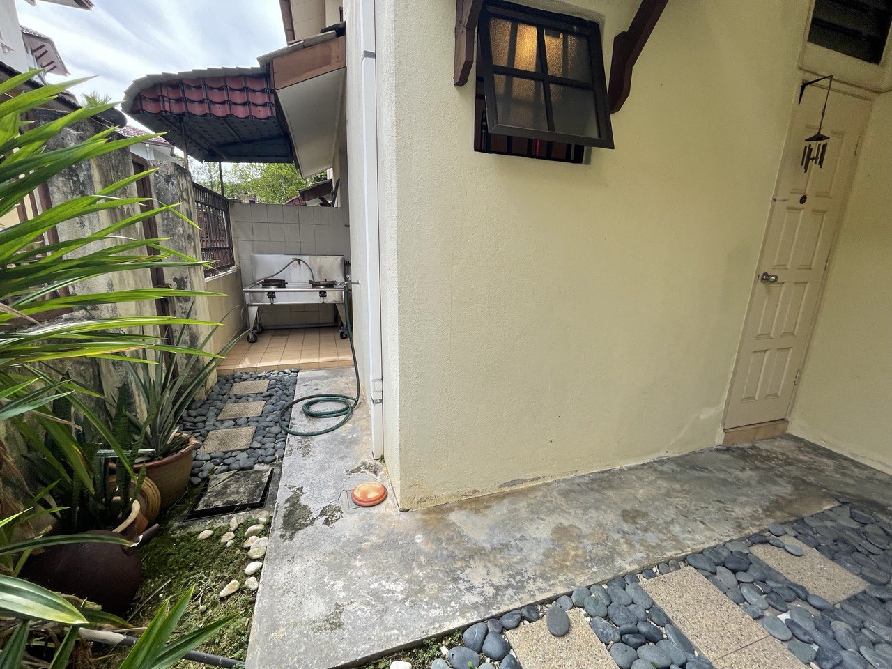 Double Storey Terrace, Jalan Rabung, Bukit Jeluton - photo 10