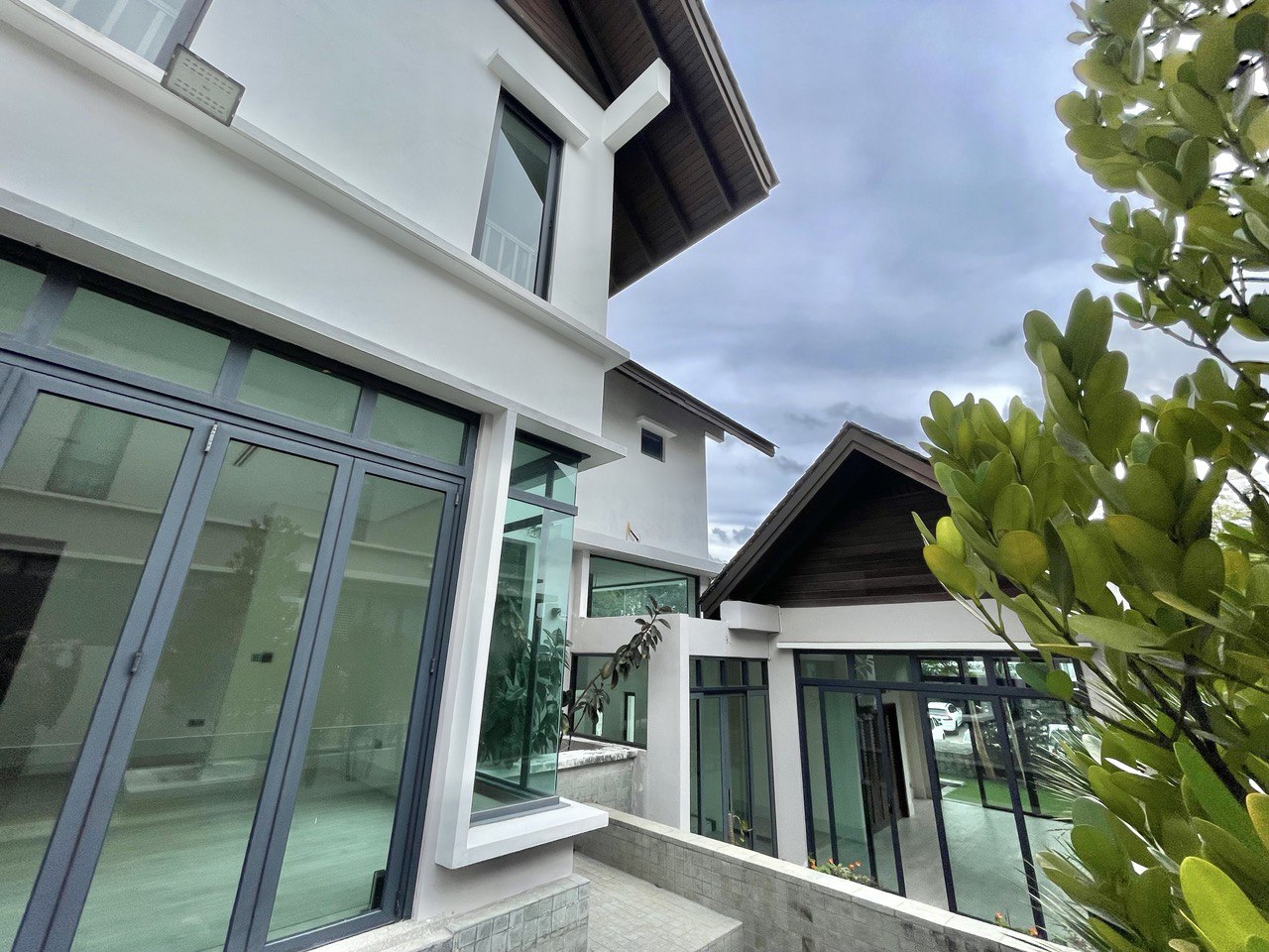 Bungalow Primo The Enclave, Bukit Jelutong - photo 2