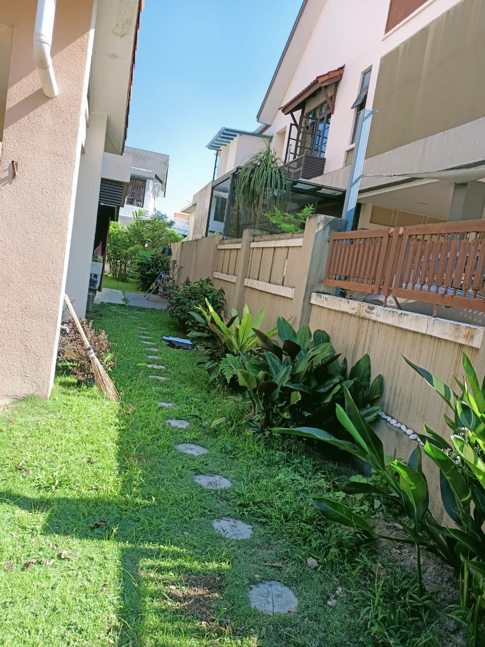 End Lot Bungalow Bidai Residence - photo 5