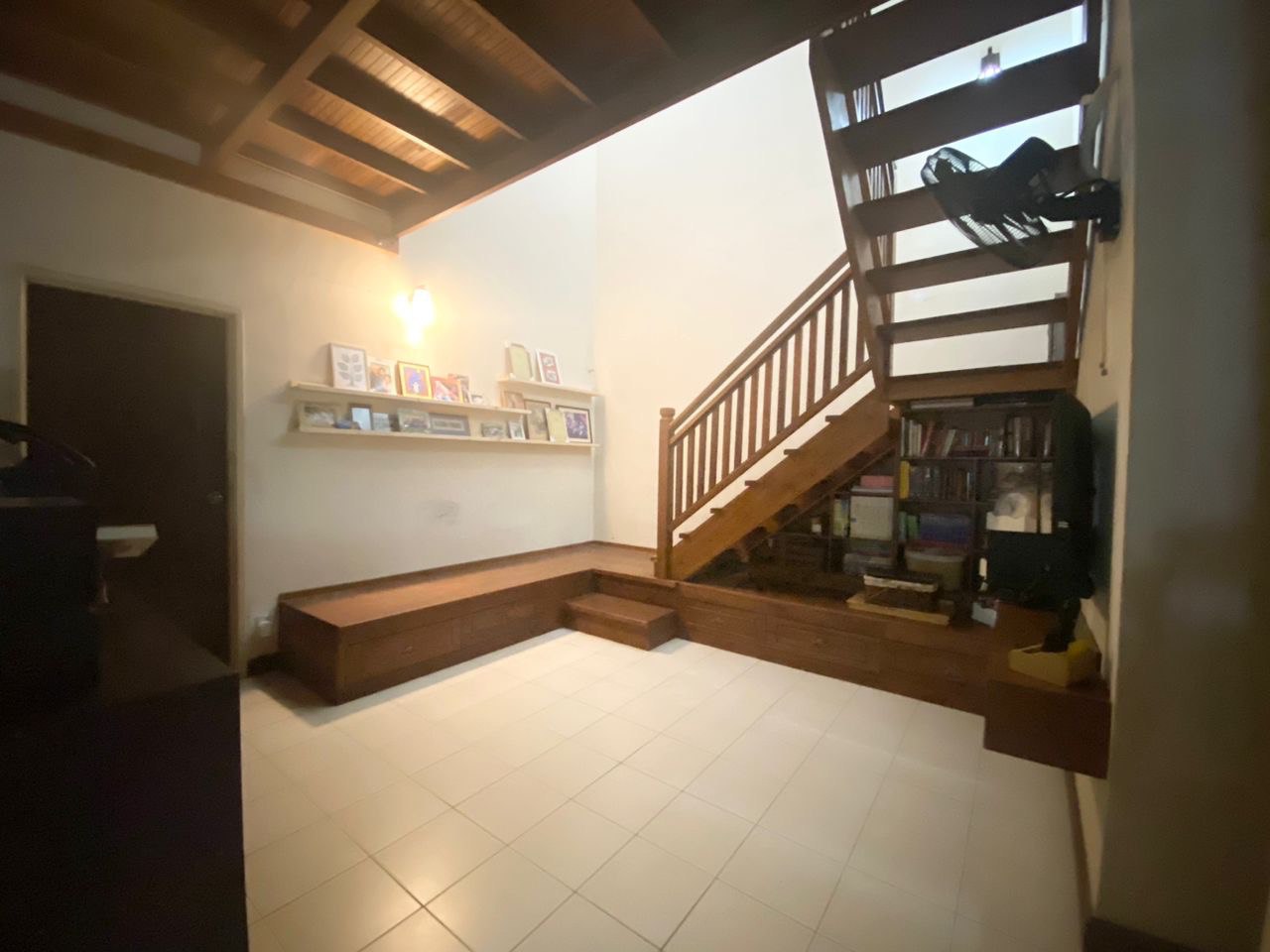 Double Storey Terrace Jalan Jeriji, Bukit Jelutong - photo 3