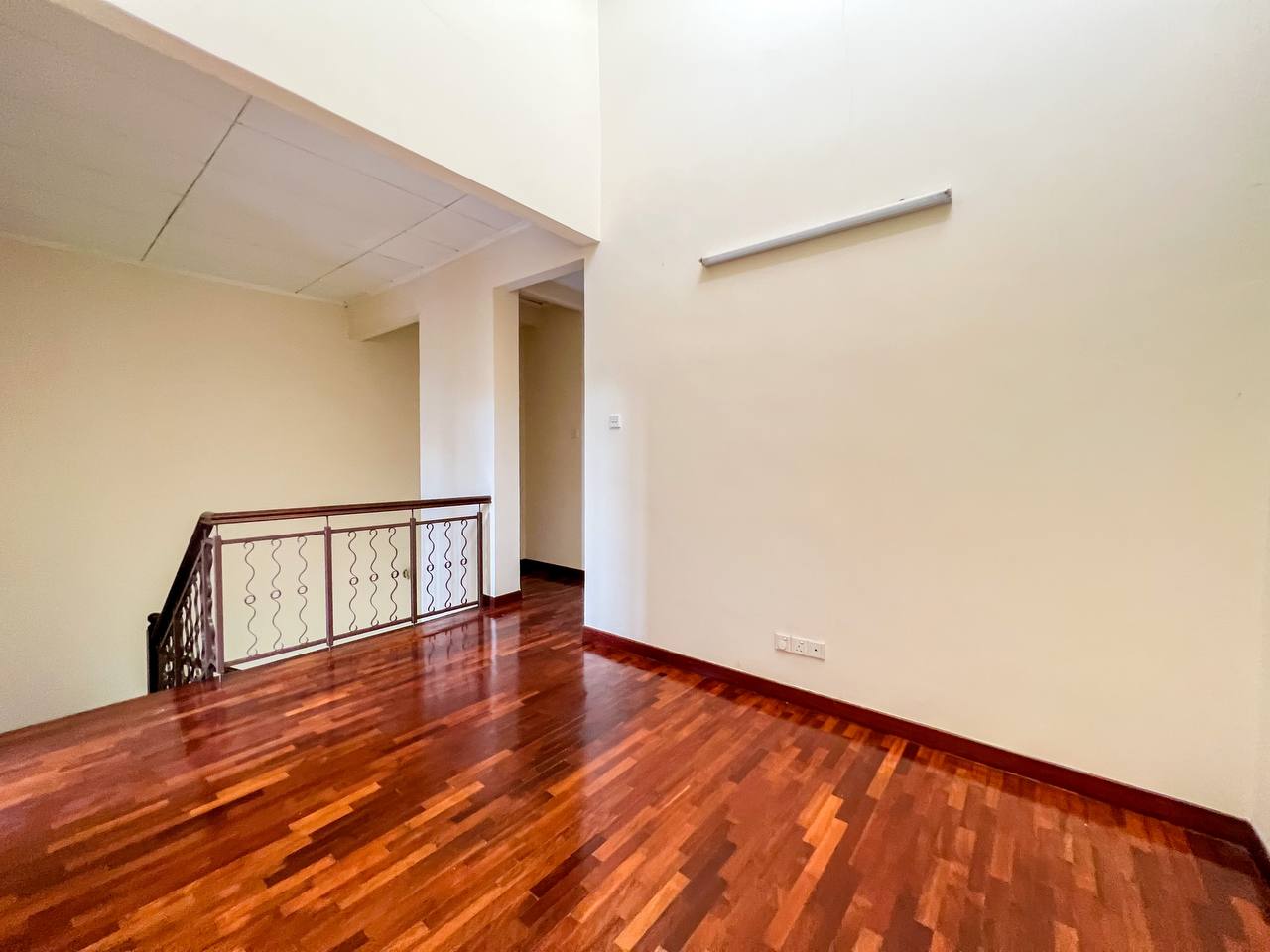 Double Storey Superlink Jalan Birai Bukit Jelutong - photo 13