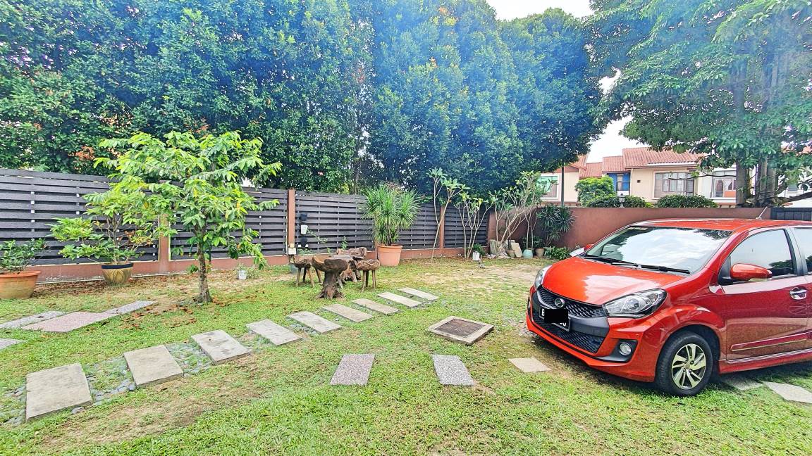 End Lot Lagenda Jalan Teratak Bukit Jelutong - photo 2