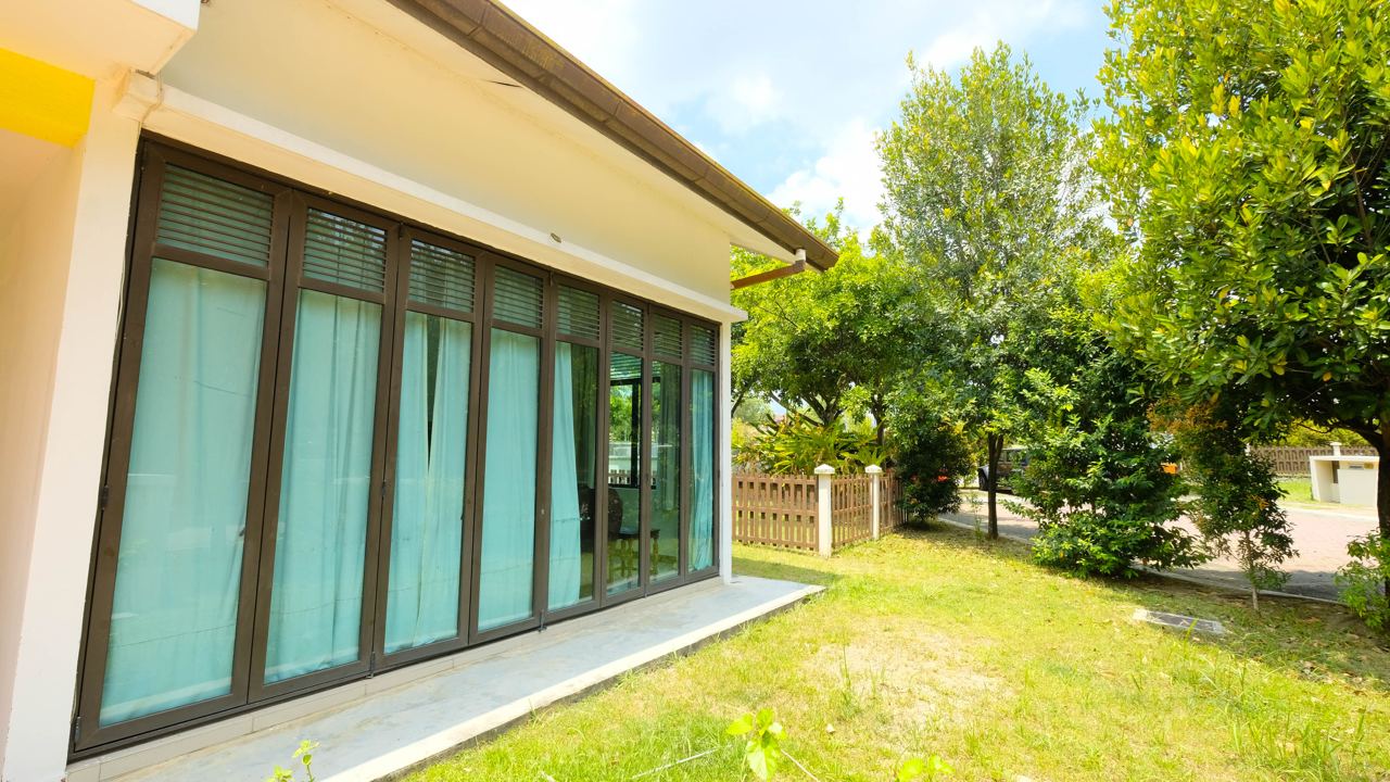 Bungalow Setia Eco Park, Setia Alam - photo 5