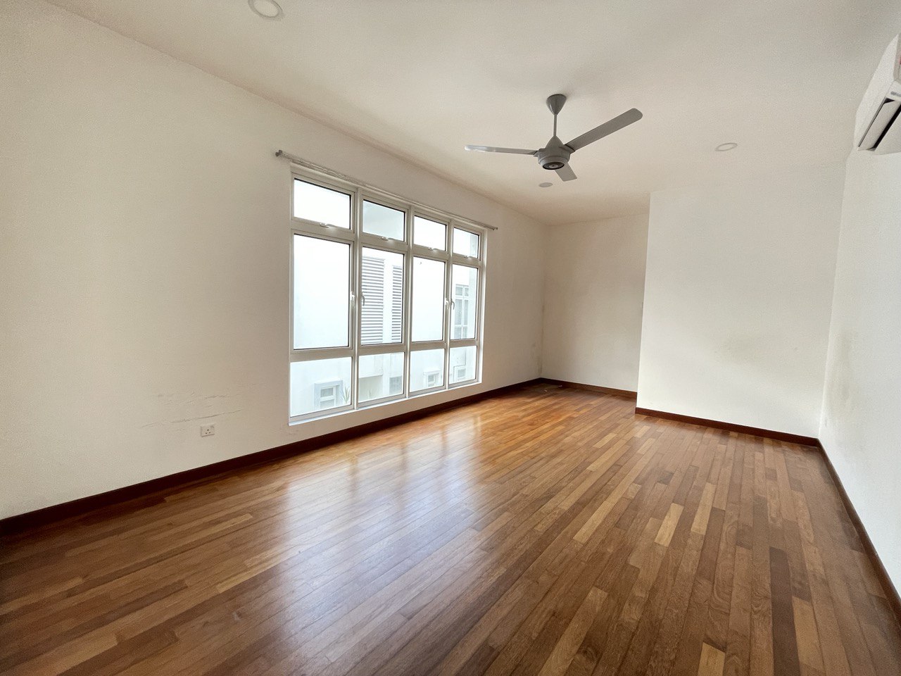 Bungalow Casa Idaman, Setia Wawasan - photo 6
