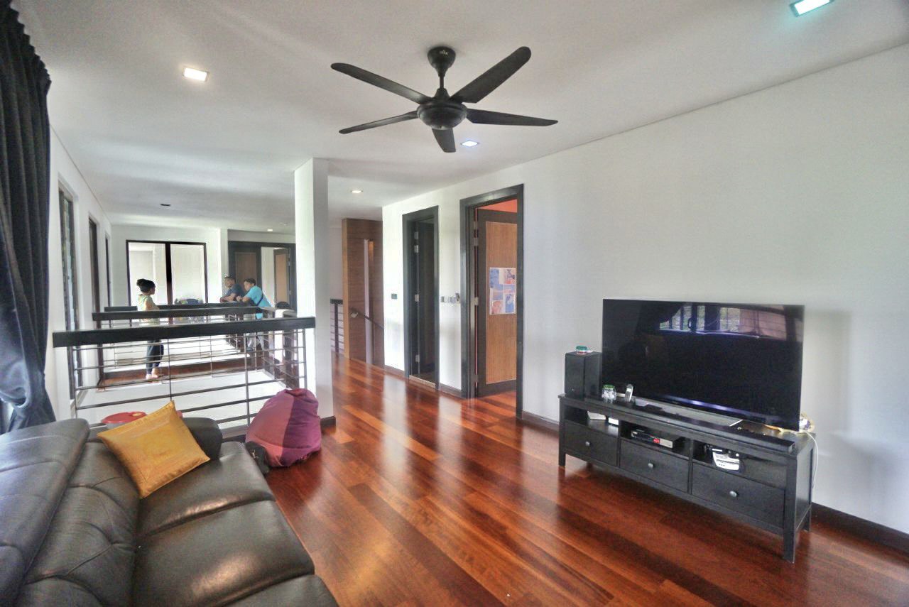 Bungalow Forte Jalan Titian Bukit Jelutong - photo 4