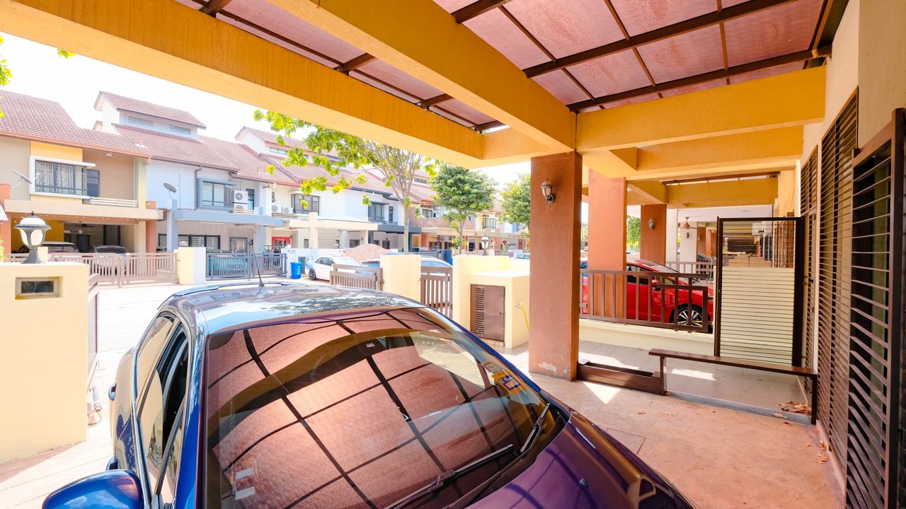 Double Storey Terrace Jalan Jeriji, Bukit Jelutong - photo 12