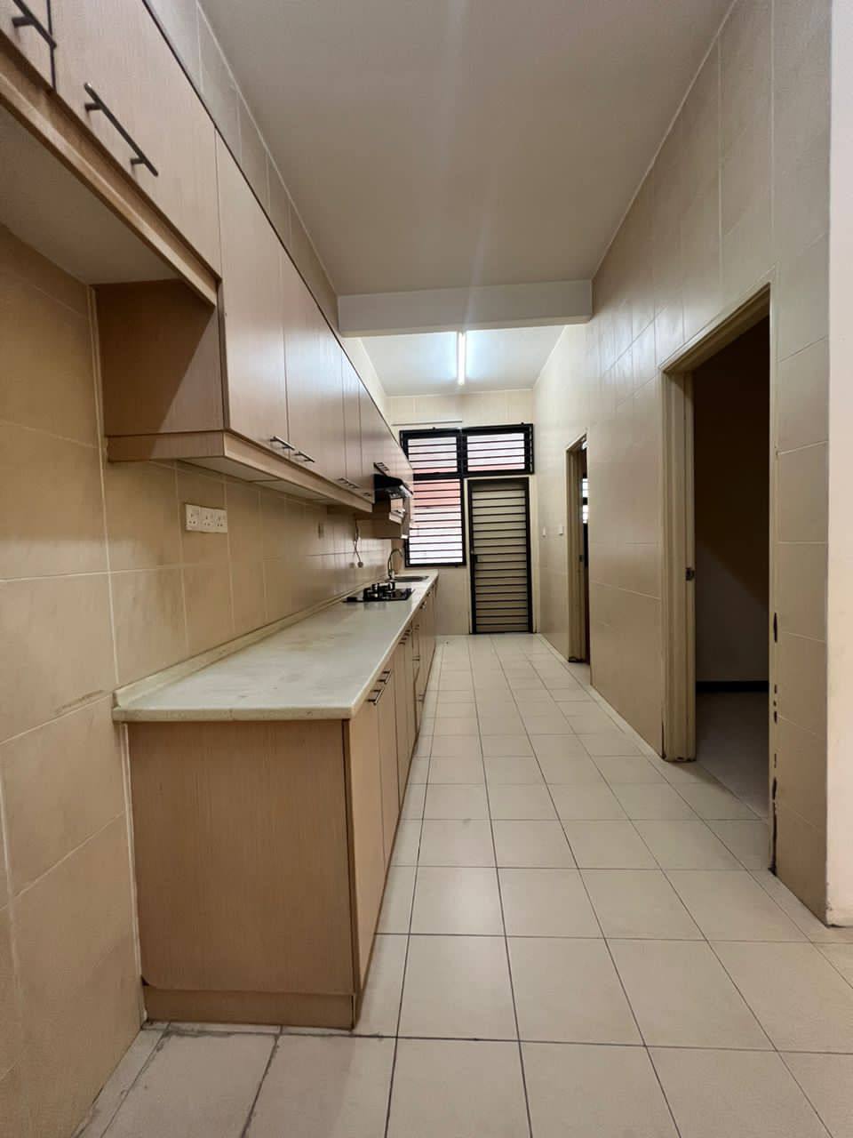 Double Storey Terrace Jalan Jeriji, Bukit Jelutong - photo 5