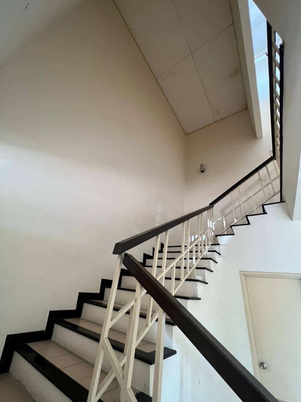 Double Storey Terrace Jalan Jeriji, Bukit Jelutong - photo 7
