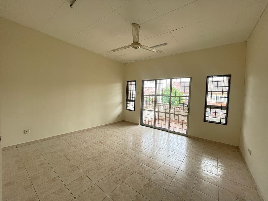 Double Storey Terrace Jalan Serambi Bukit Jelutong - photo 6