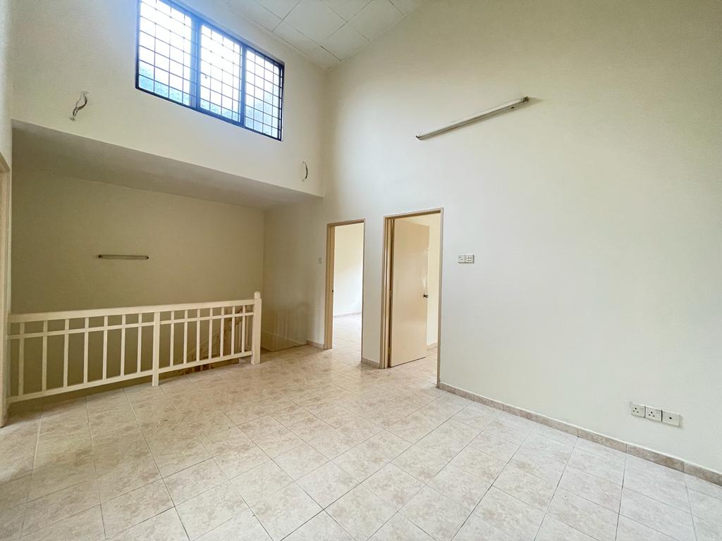 Double Storey Terrace Jalan Serambi Bukit Jelutong - photo 10