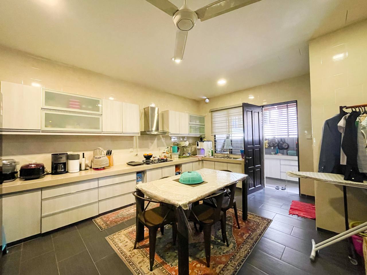 Tropika Residence Jalan Tiang Seri Bukit Jelutong - photo 13