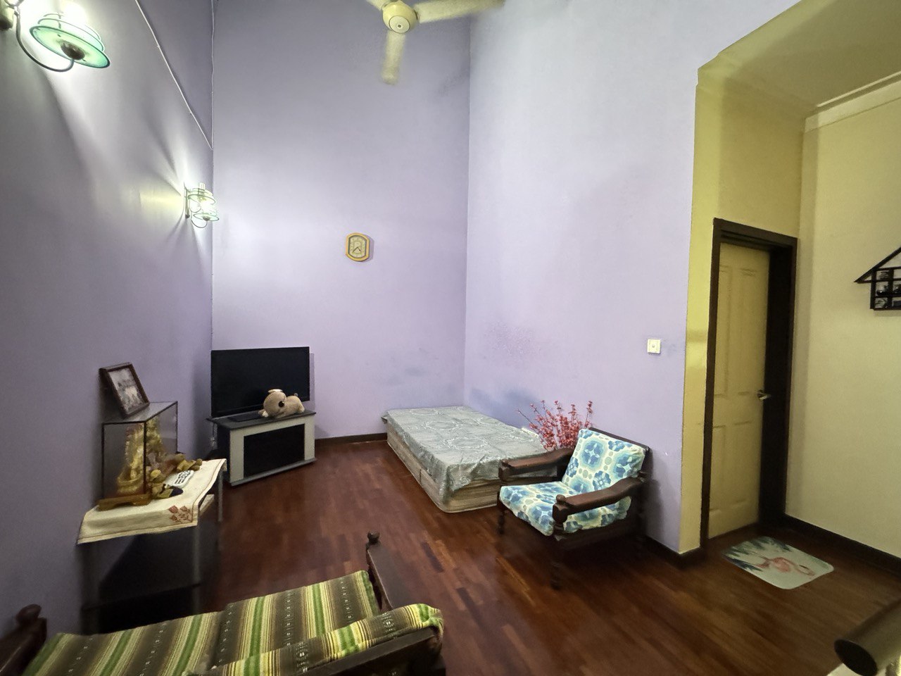 Tropika Residence 2 Jln Tiang Seri Bukit Jelutong - photo 11