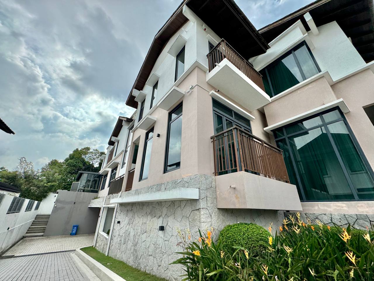 Bungalow Primo The Enclave, Bukit Jelutong - photo 3