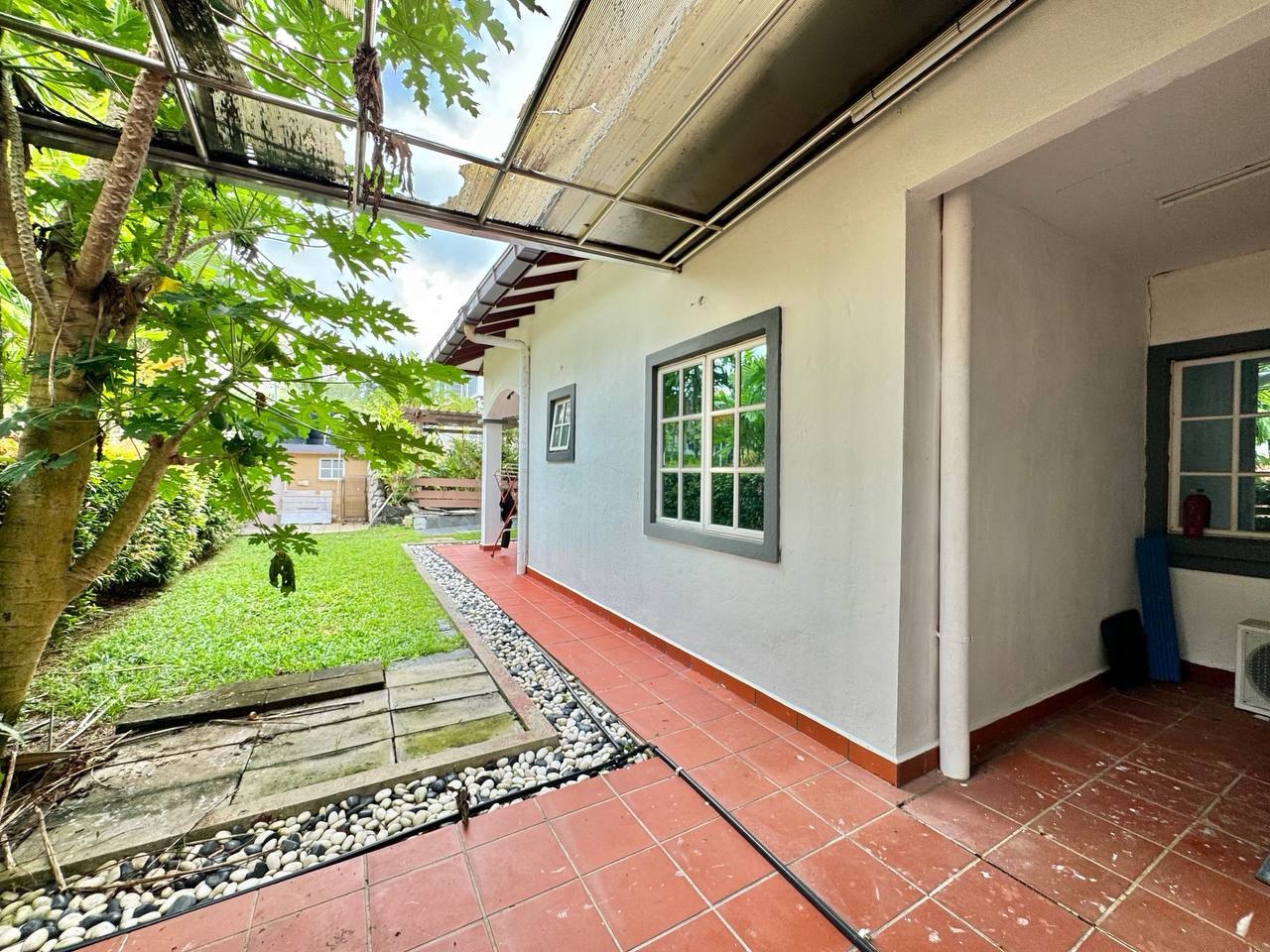 Corner Lot Bungalow Bidai Residence - photo 13