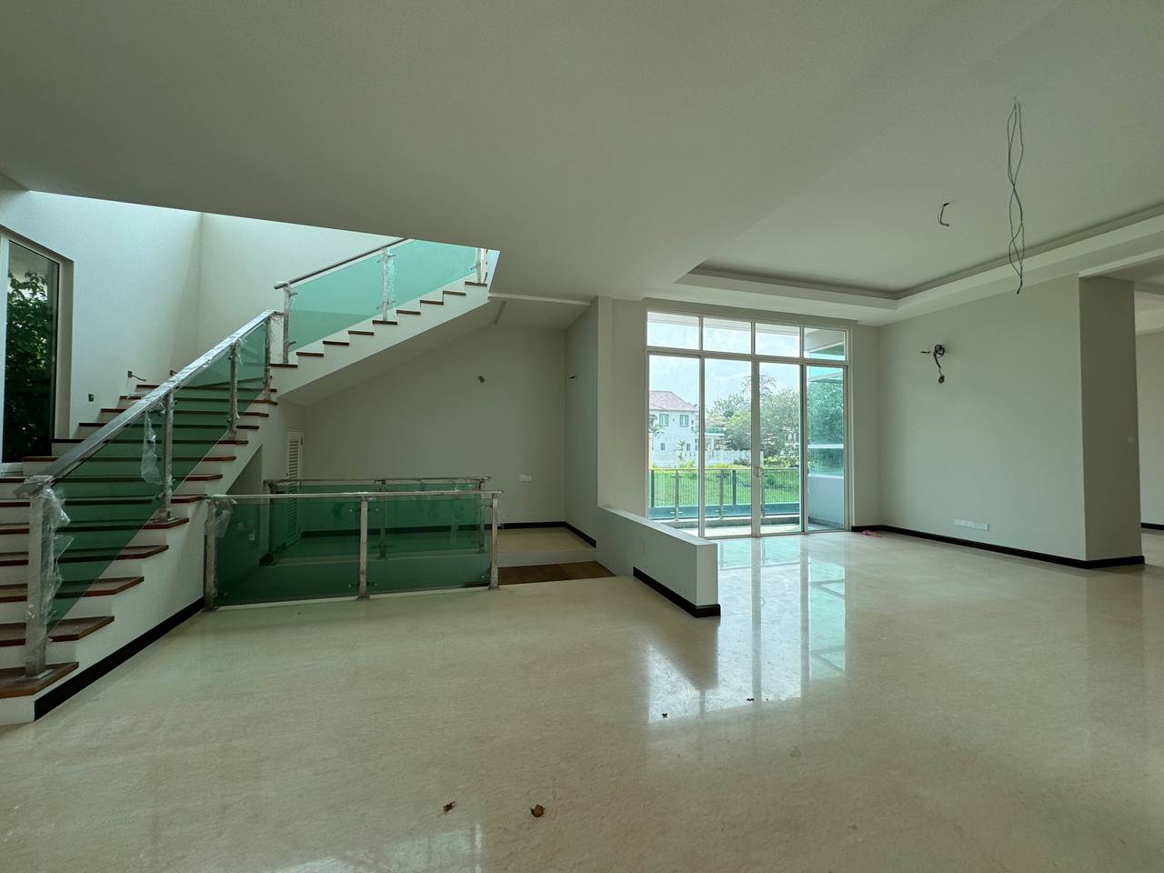 Bungalow Jalan Menara, Bukit Jelutong - photo 6