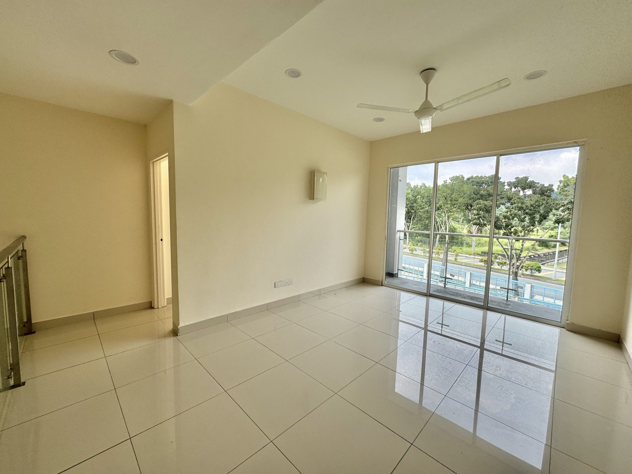 Semi D Laurus Bukit Bandaraya Seksyen U11 - photo 11