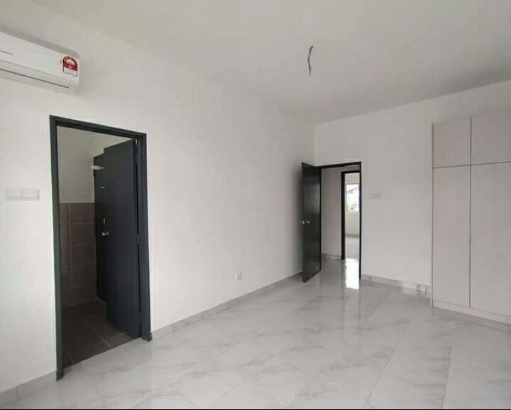 Double Storey,  AlamPerdana, Puncak Alam - photo 3