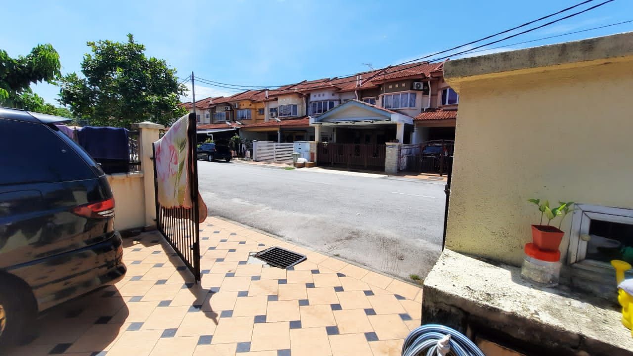 DOUBLE STOREY, SEKSYEN 8, BANDAR BARU BANGI - photo 5