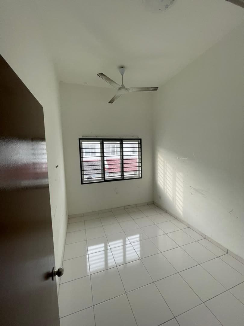 DOUBLE STOREY,SETIA ECOHILL SEMENYIH - photo 3
