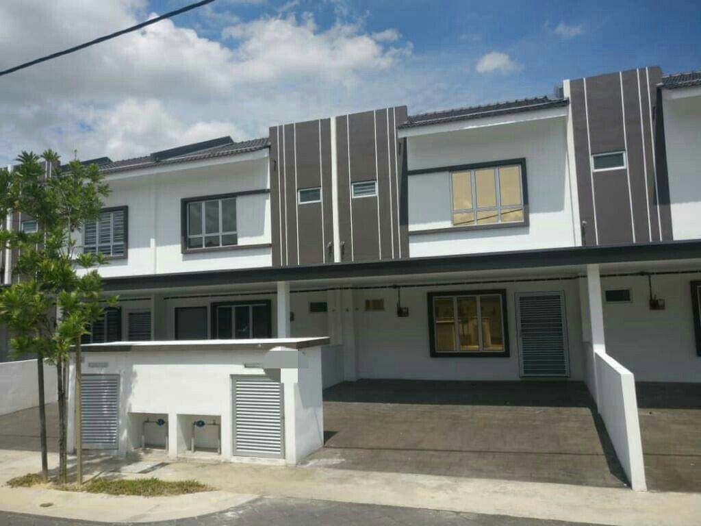 DOUBLE STOREY IRAMA PERDANA PUNCAK ALAM
