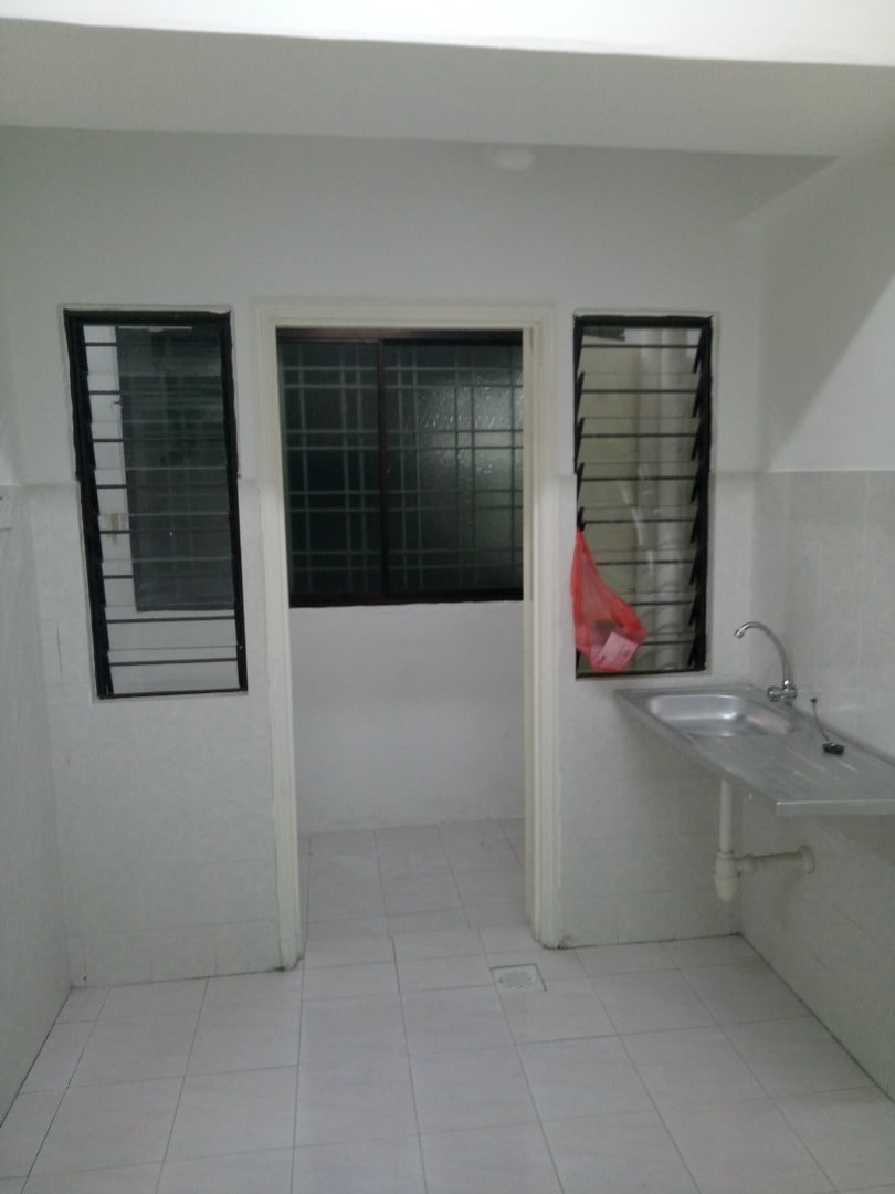 VISTA MILLENNIUM CONDOMINIUM, PUCHONG - photo 4