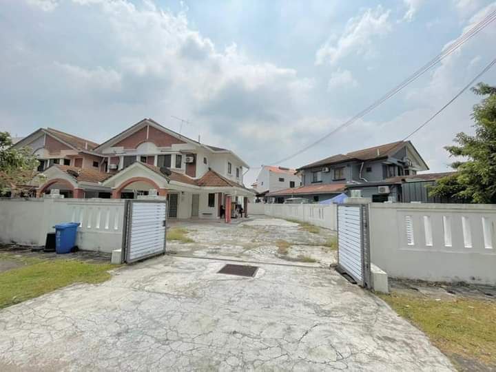 DOUBLE STOREY,CORNER,SEKSYEN 7,SHAH ALAM