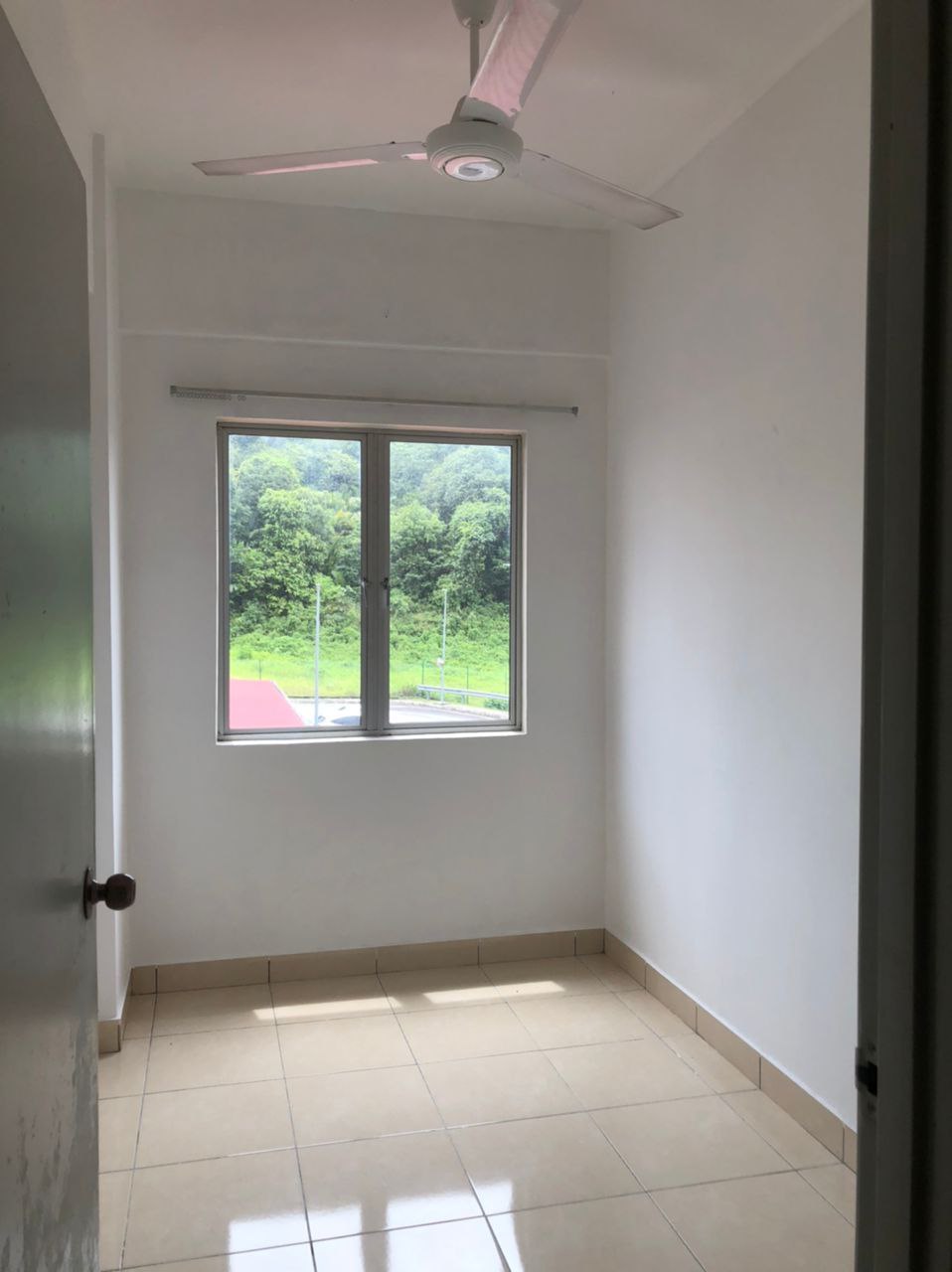 GROUND FLOOR,APT,SURIA,TROPIKA SERI KEMBANGAN - photo 3