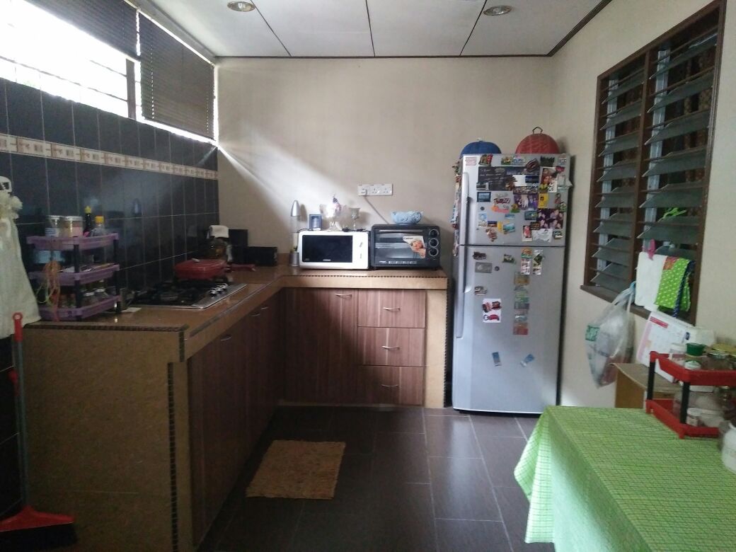 2-storey house, Taman Saujana Puchong, Selangor - photo 2