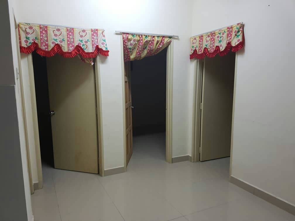 Intan Apartment, Batu 9, Cheras, Kuala Lumpur - photo 3