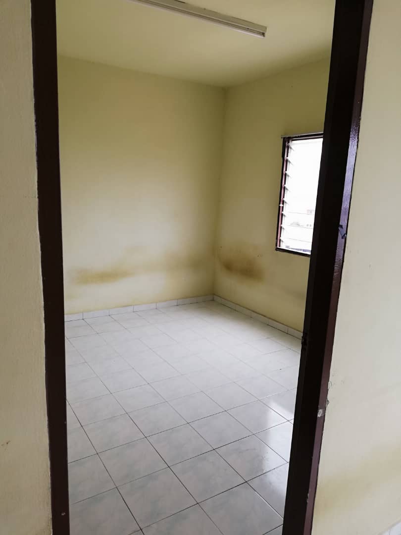 Pangsapuri Laksamana Jaya, Batu Caves, Selayang - photo 3