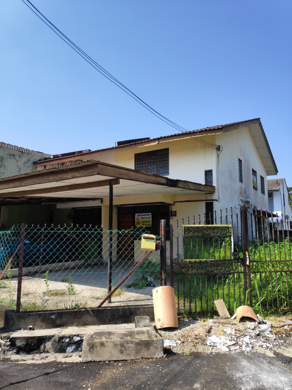 Corner House 2 storey Taman Koperasi Polis Fasa 2 - photo 2