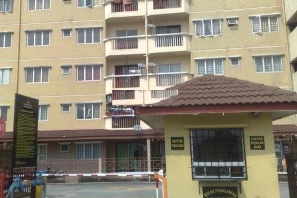4 room Laksamana Puri Condo, Batu Caves,  Selayang - photo 4