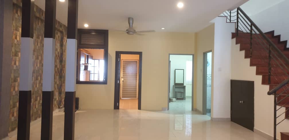 2 storey Laman Oakleaf, Bukit Antarabangsa, Ampang - photo 2