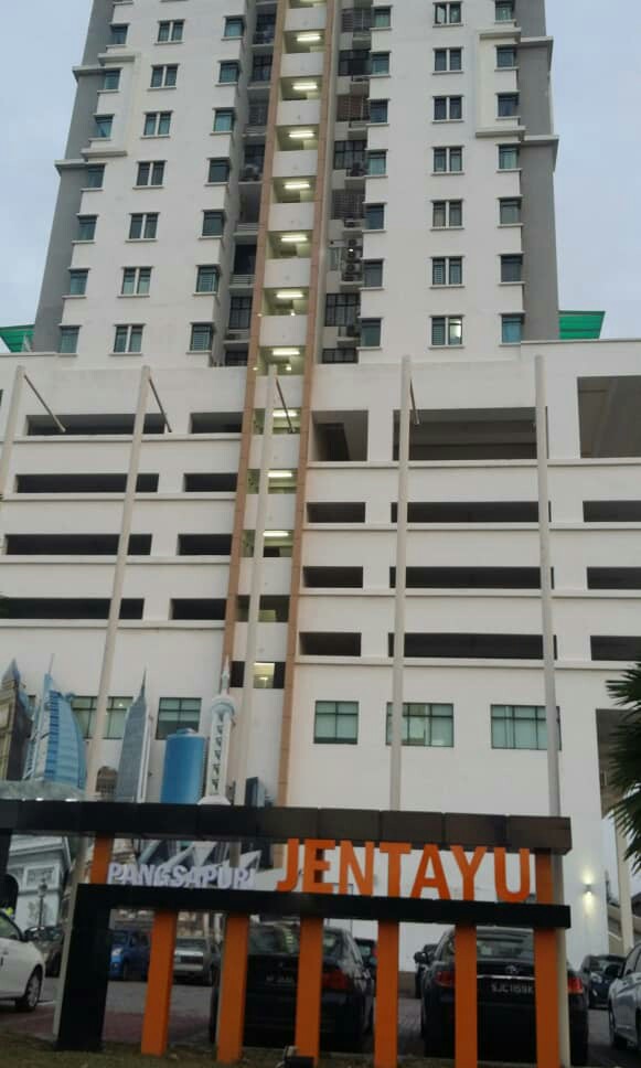 Pangsapuri Jentayu, Tampoi, Johor Bahru - photo 5