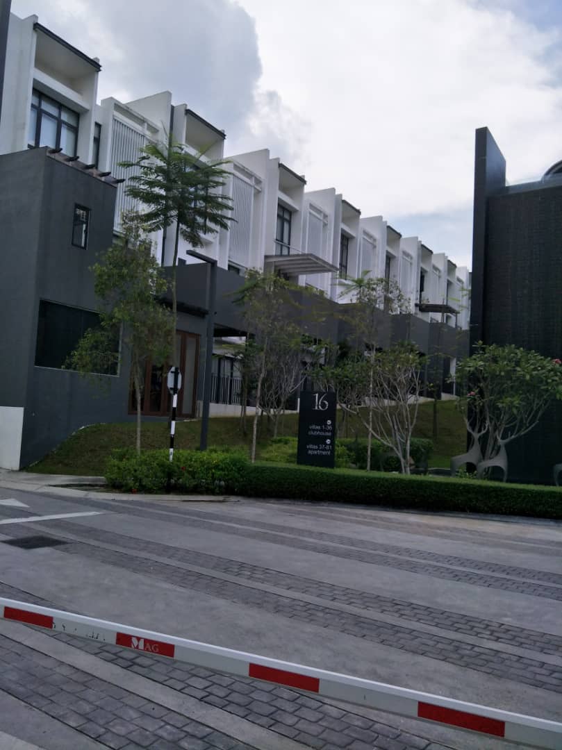 3 storey 16 Quartz, Taman Melawati, Kuala Lumpur - photo 3