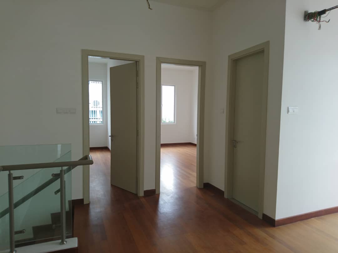 Corner Lot, 2 Storey Hse, Templer Park, Selayang - photo 7