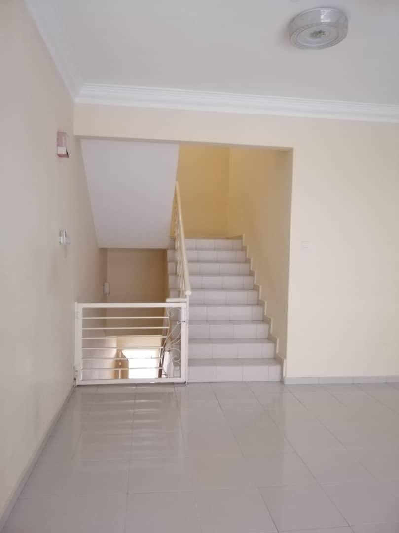 Duplex Townhouse Alam Sanctuary Seri Kembangan - photo 3