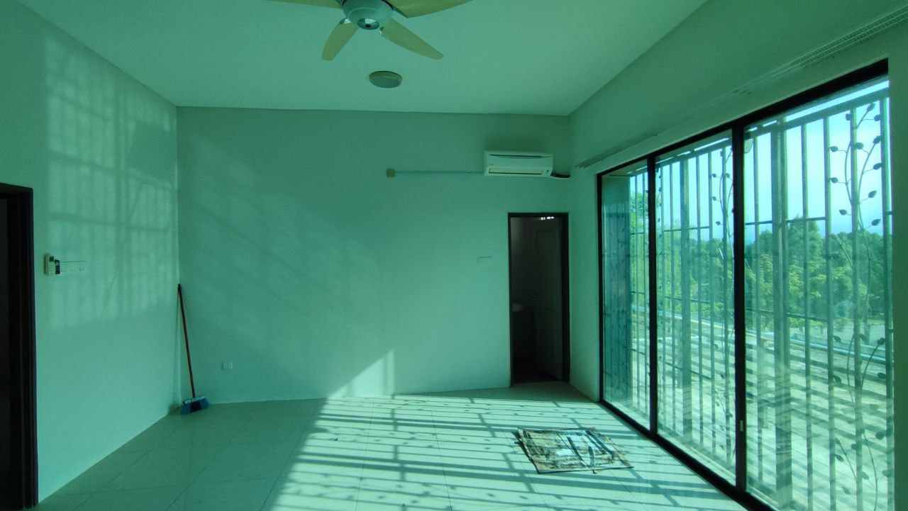 Renovated Double Story Teres Pajam Nilai Corner - photo 4