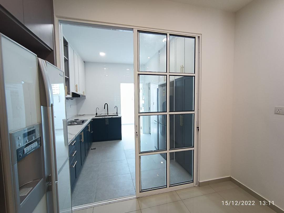 Fully Renovated 2 Storey Superlink House Suriaman - photo 11