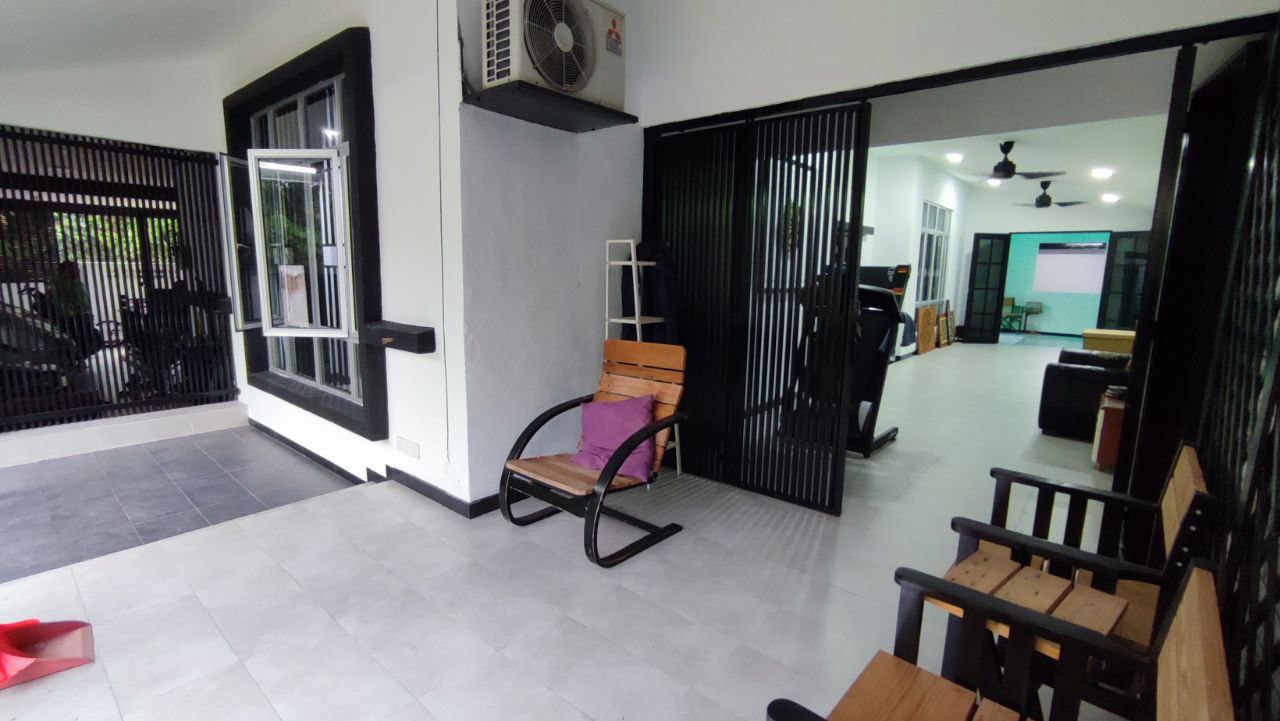 FULLY RENOVATED EXTENDED CUN Banglo Setingkat Mahk - photo 5