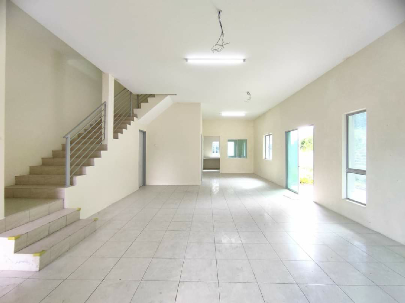 Rumah Teres 2 Tingkat Corner Lot  - photo 3