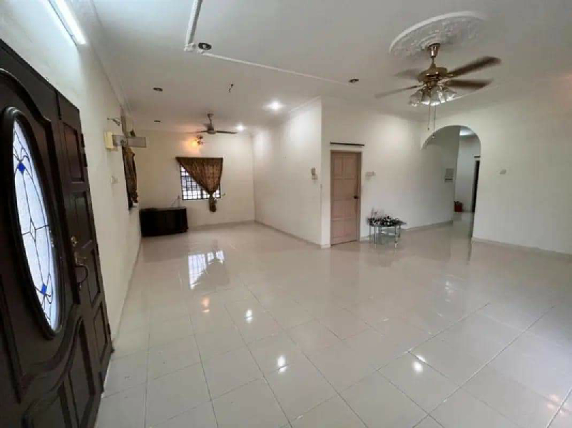 RUMAH BANGLO  SETINGKAT DI PENGKALAN PEGOH TAMBAHAN@LAHAT IPOH UNTUK DIJUAL  - photo 3